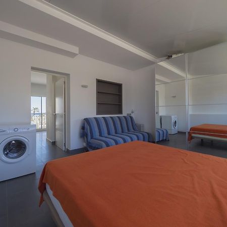 Inmosantos Oasis B8 Apartment Roses Ngoại thất bức ảnh